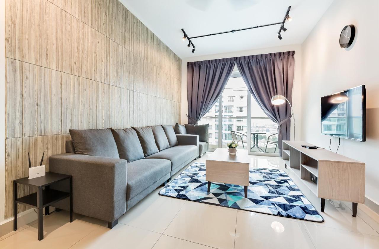 Seasons Luxury Apartment By Jk Home Johor Bahru Ngoại thất bức ảnh